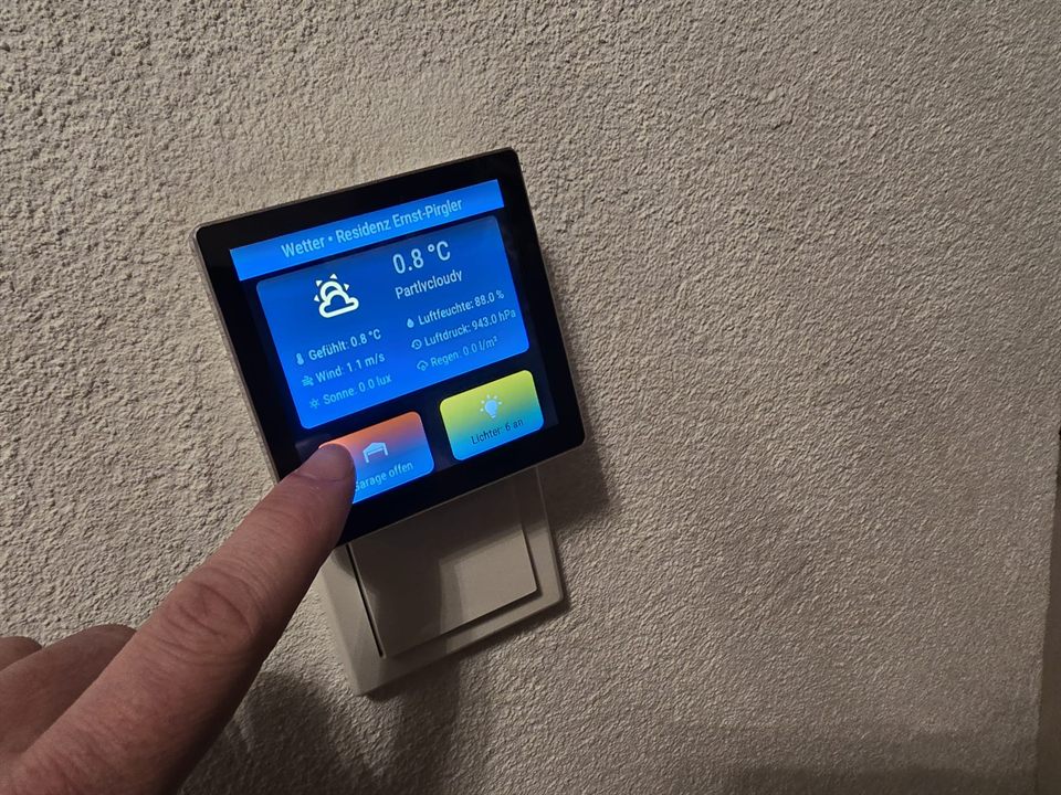 Smart-Home Bedienpanel